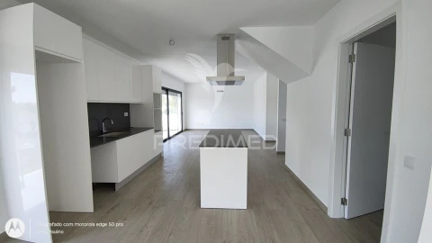 Moradia T4 para Venda em Aljezur