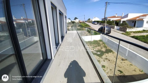 Moradia T4 para Venda em Aljezur