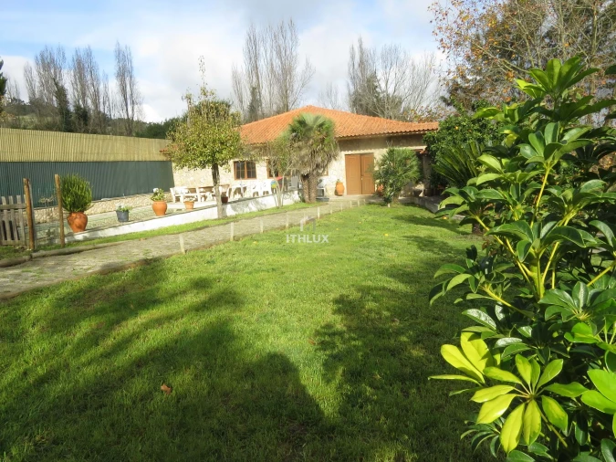 Quinta T6 para Venda em Venda do Pinheiro e Santo Estêvão das Galés Foto 46