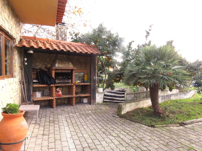 Quinta T6 para Venda em Venda do Pinheiro e Santo Estêvão das Galés Foto 32