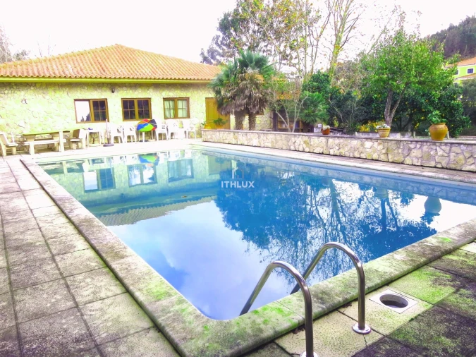 Quinta T6 para Venda em Venda do Pinheiro e Santo Estêvão das Galés Foto 1