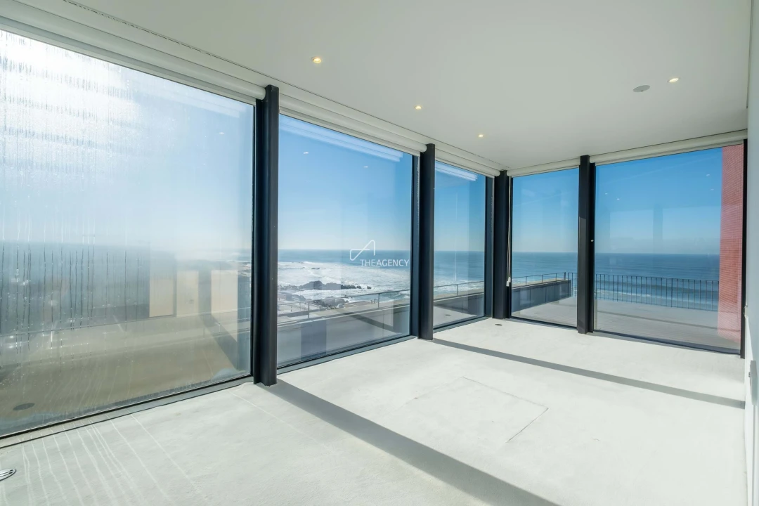 Apartamento T5 para Venda em Canidelo Foto 19