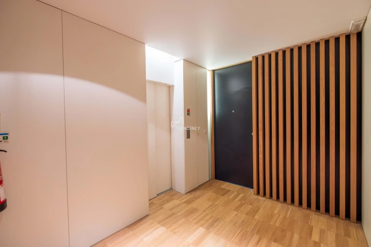 Apartamento T5 para Venda em Canidelo Foto 33