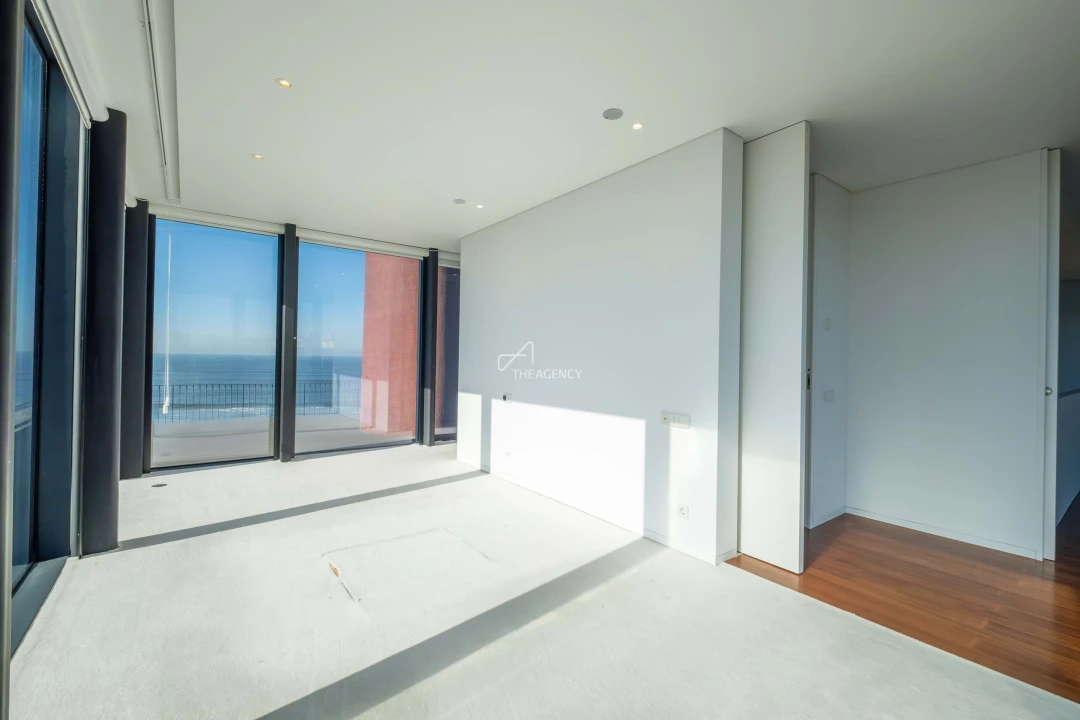 Apartamento T5 para Venda em Canidelo Foto 20