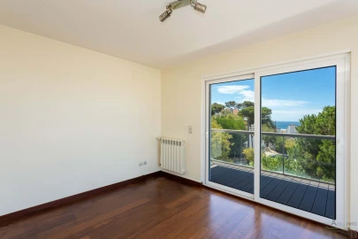 Apartamento T4 para Venda em Caparica e Trafaria