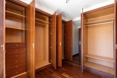 Apartamento T4 para Venda em Caparica e Trafaria