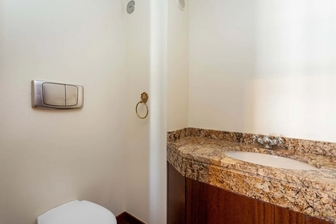 Apartamento T4 para Venda em Caparica e Trafaria Foto 27