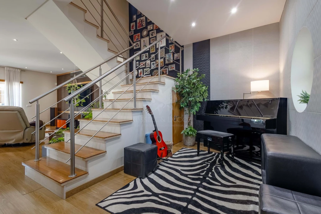 Moradia T5 para Venda em Olhão Foto 9