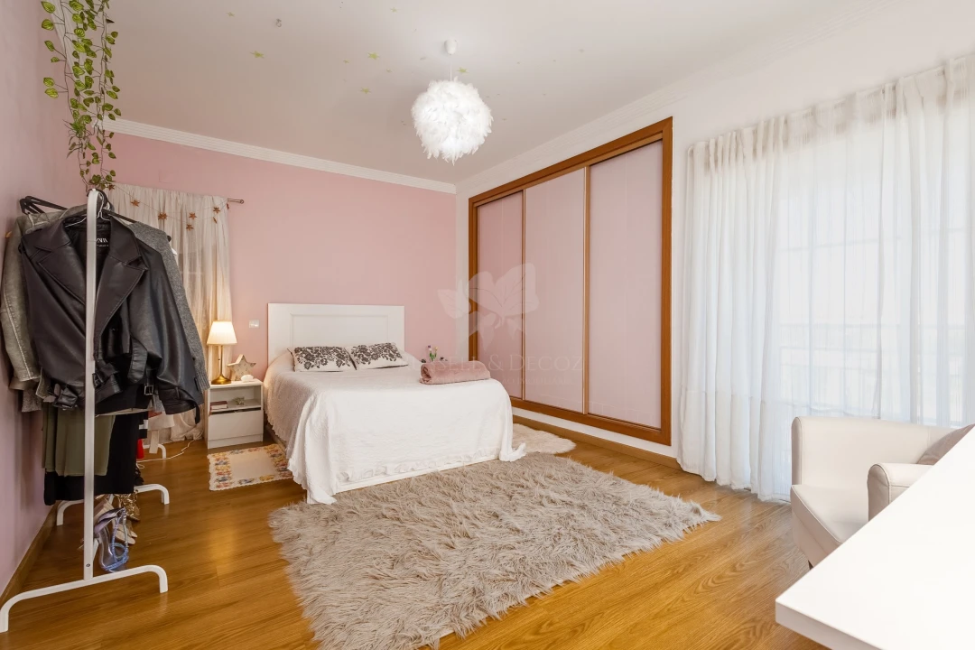 Moradia T5 para Venda em Olhão Foto 19