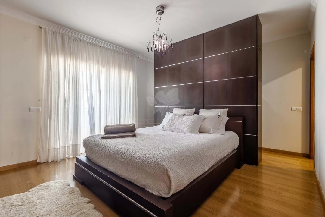 Moradia T5 para Venda em Olhão Foto 21