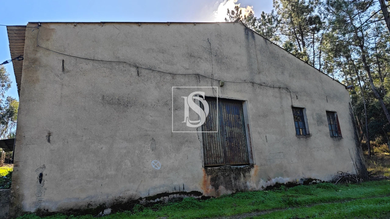 Armazém para Venda em Vilarinho do Bairro Foto 6