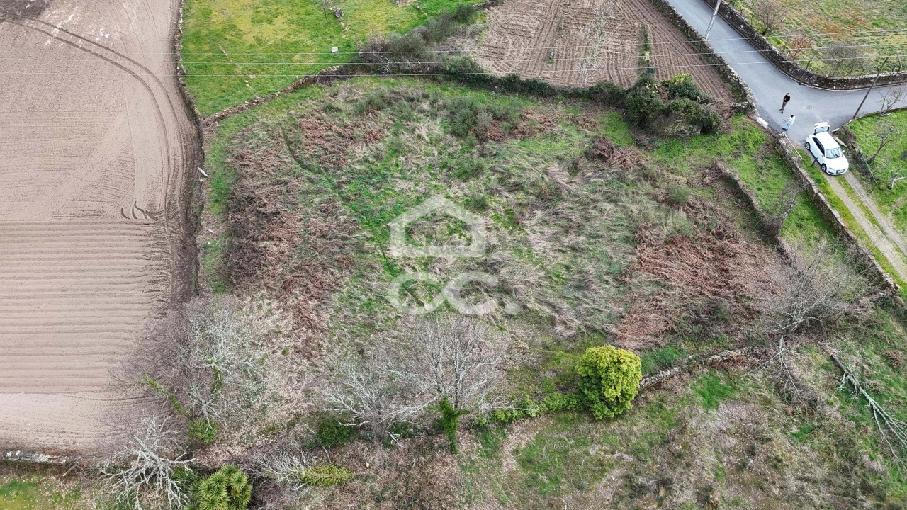 Terreno para Venda em Boticas e Granja Foto 5