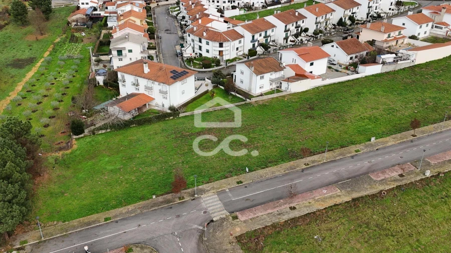 Terreno para Venda em Vilar de Nantes Foto 6