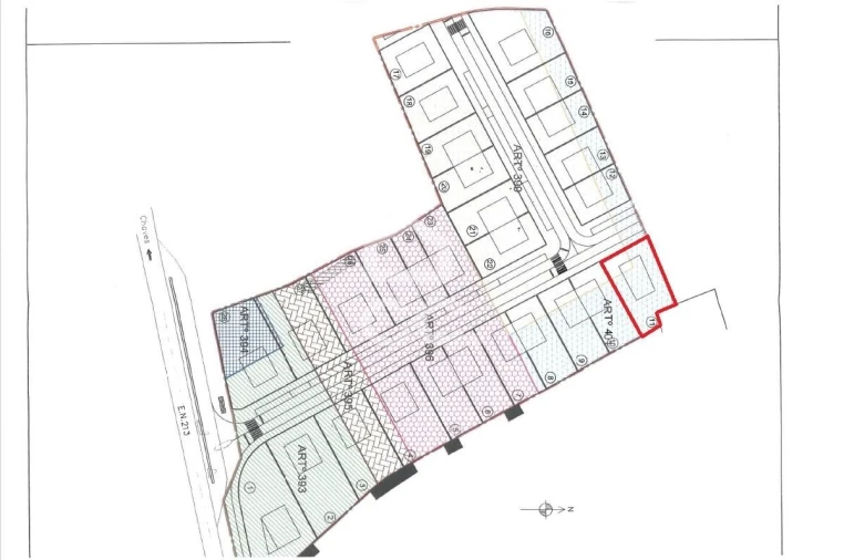 Terreno para Venda em Vilar de Nantes Foto 15