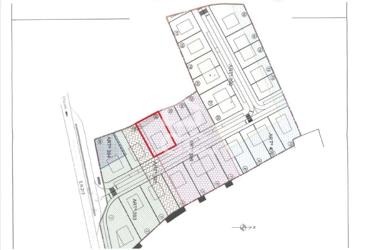 Terreno para Venda em Vilar de Nantes Foto 15