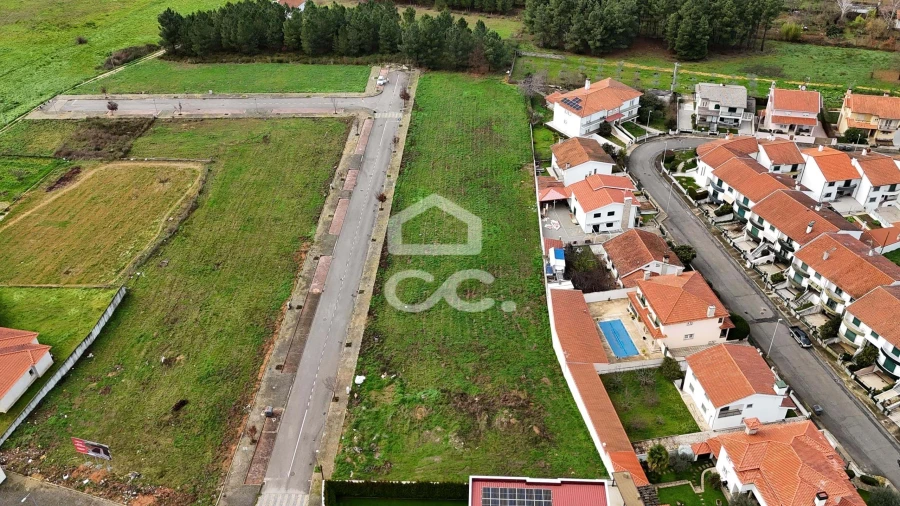 Terreno para Venda em Vilar de Nantes Foto 3