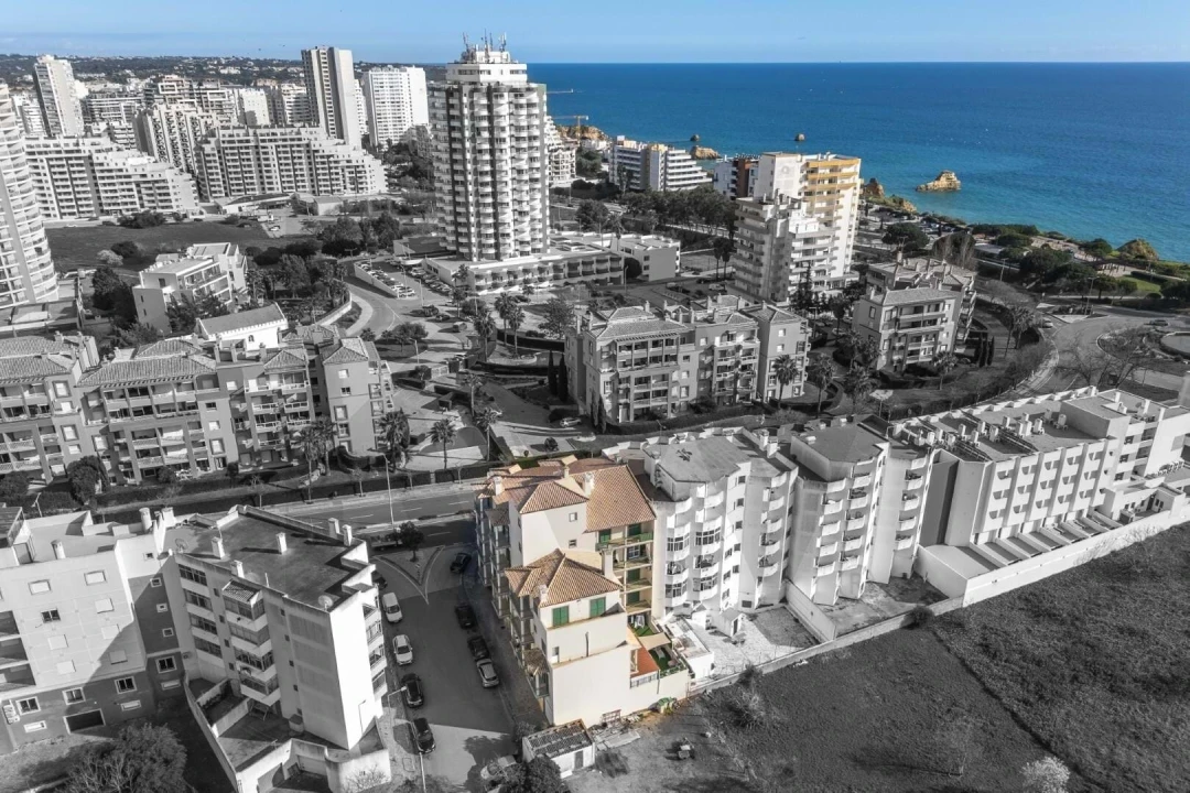Apartamento T3 para Venda em Portimão Foto 37