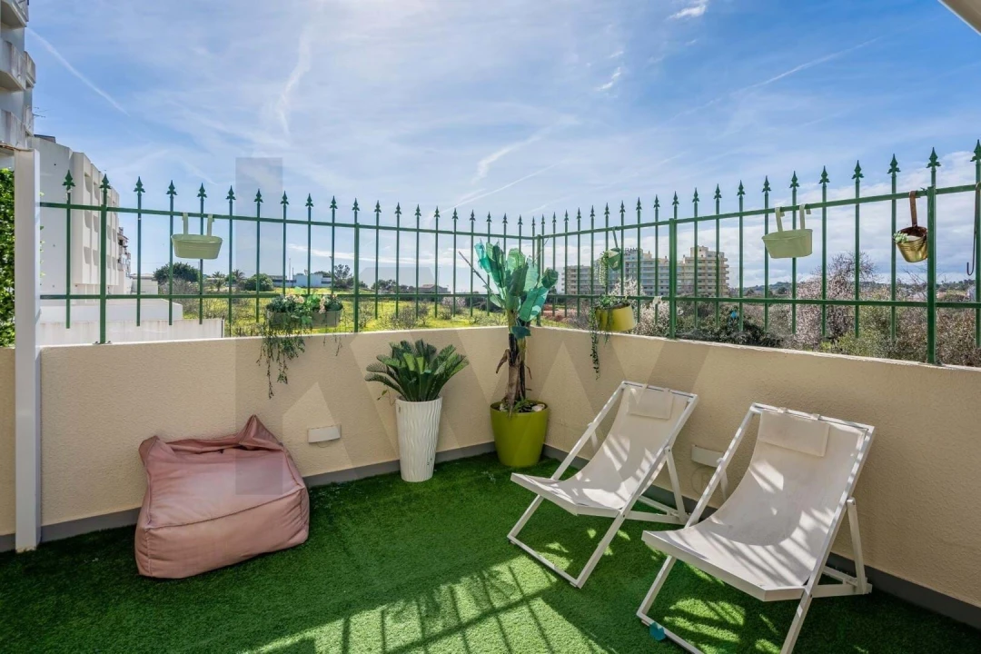 Apartamento T3 para Venda em Portimão Foto 4