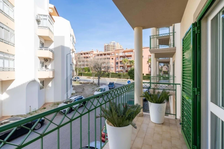 Apartamento T3 para Venda em Portimão Foto 28