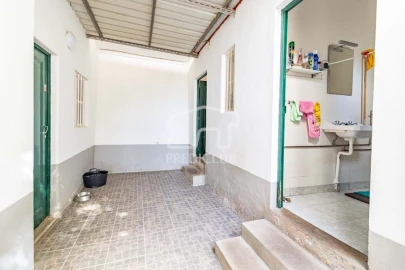 Moradia T5 para Venda em Funchal (Santa Maria Maior)