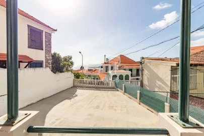 Moradia T5 para Venda em Funchal (Santa Maria Maior)