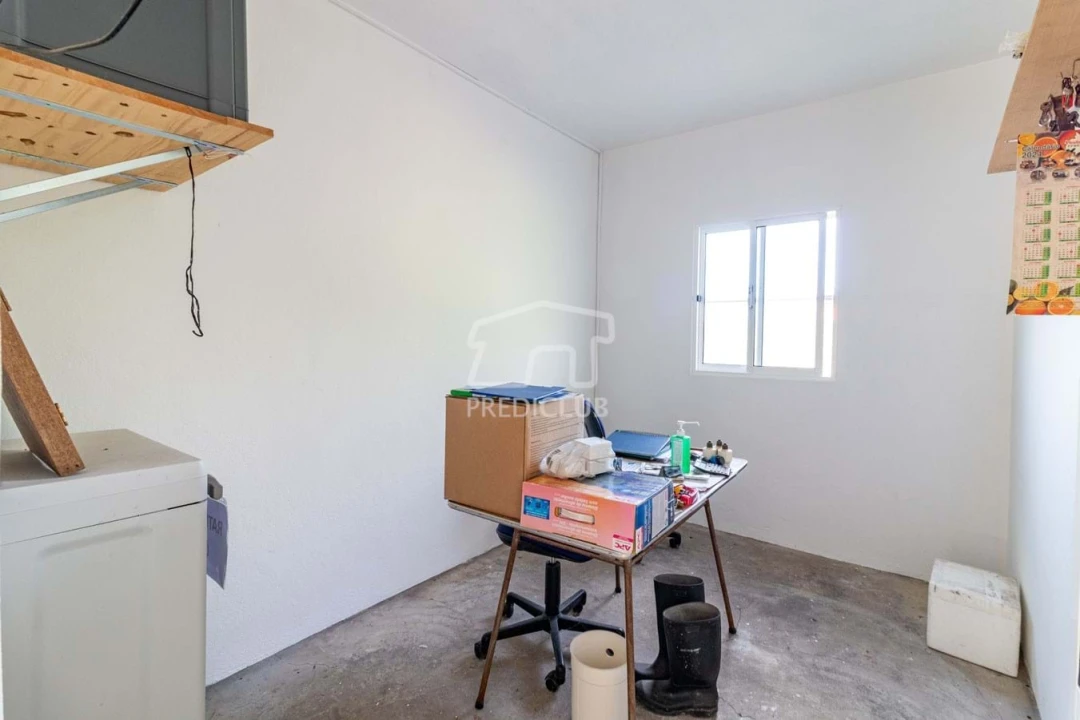 Armazém para Venda em Caniço Foto 12