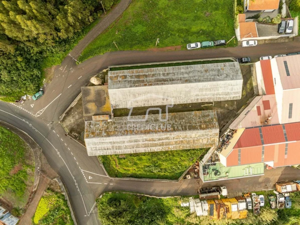 Armazém para Venda em Caniço Foto 19