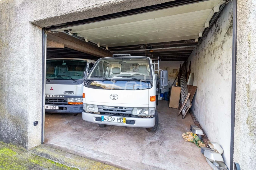 Armazém para Venda em Caniço Foto 15