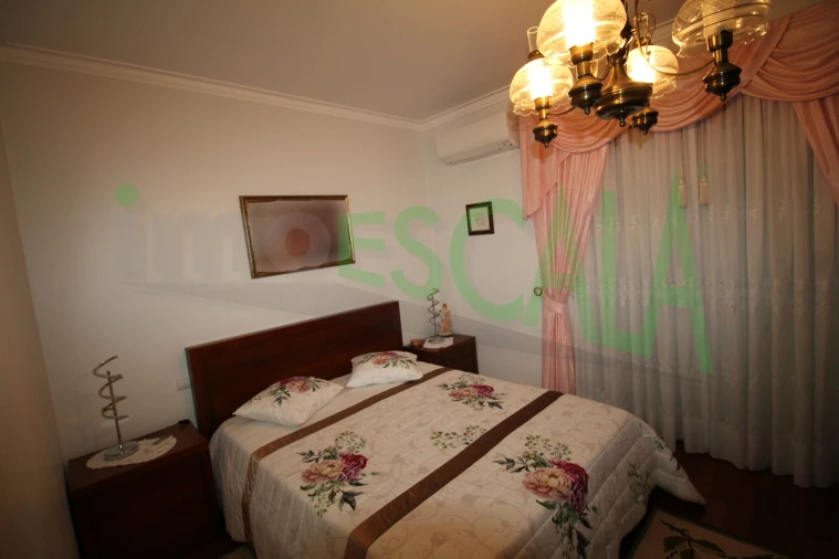 Moradia T5 para Venda em Marvila, Ribeira Santarém, São Salvador, São Nicolau Foto 20