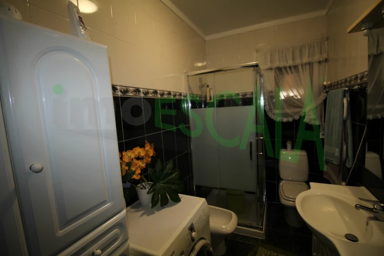 Moradia T5 para Venda em Marvila, Ribeira Santarém, São Salvador, São Nicolau Foto 17