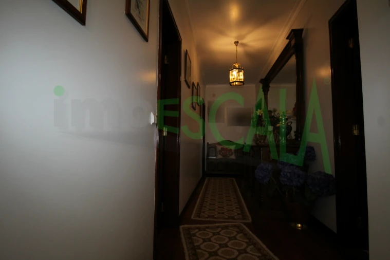 Moradia T5 para Venda em Marvila, Ribeira Santarém, São Salvador, São Nicolau Foto 26