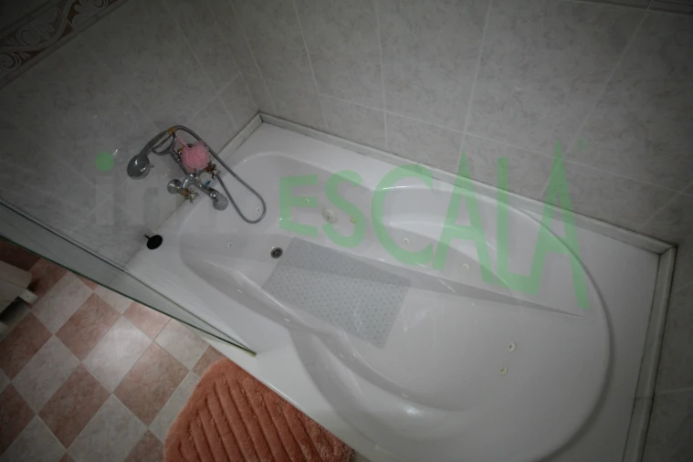 Moradia T5 para Venda em Marvila, Ribeira Santarém, São Salvador, São Nicolau Foto 25