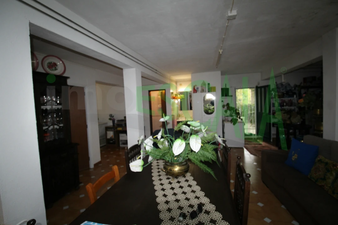 Moradia T5 para Venda em Marvila, Ribeira Santarém, São Salvador, São Nicolau Foto 44