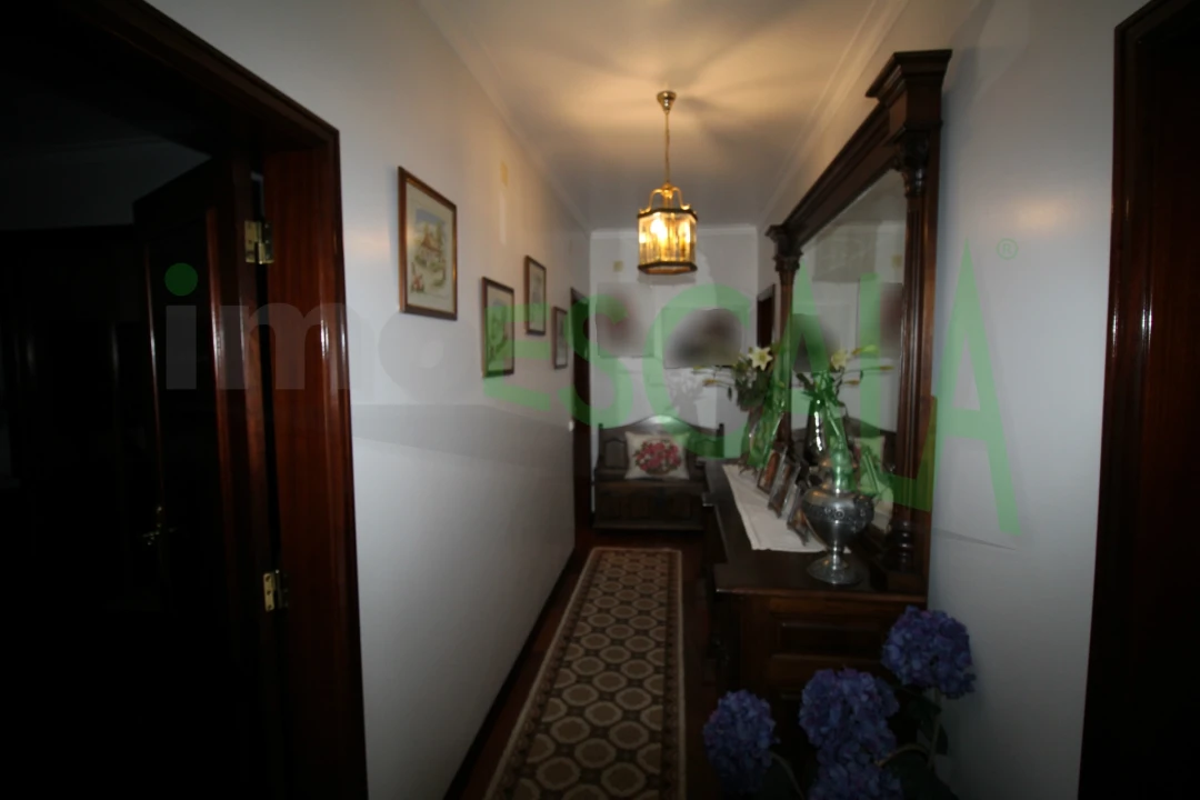 Moradia T5 para Venda em Marvila, Ribeira Santarém, São Salvador, São Nicolau Foto 19