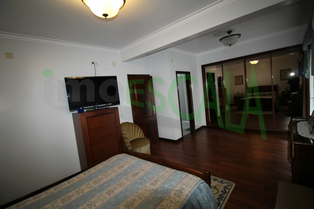 Moradia T5 para Venda em Marvila, Ribeira Santarém, São Salvador, São Nicolau Foto 28