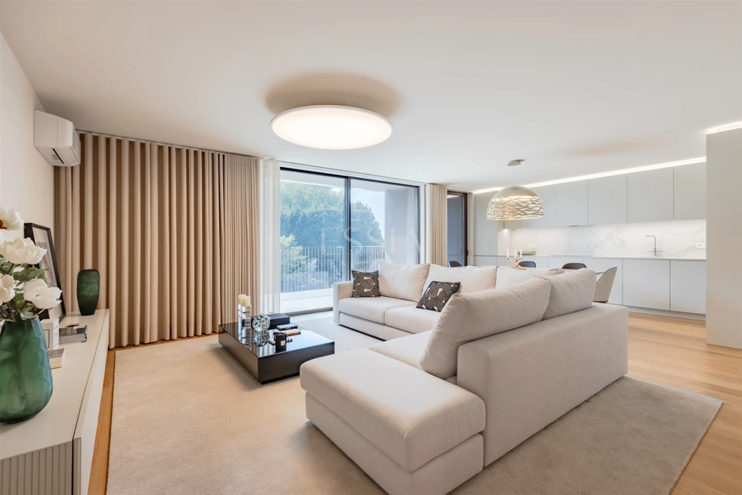Apartamento T4 para Venda em Santa Marinha e São Pedro da Afurada Foto 8