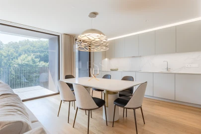 Apartamento T4 para Venda em Santa Marinha e São Pedro da Afurada