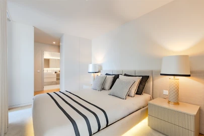 Apartamento T4 para Venda em Santa Marinha e São Pedro da Afurada