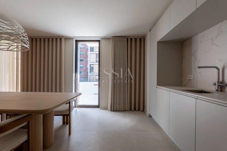 Apartamento T4 para Venda em Santa Marinha e São Pedro da Afurada Foto 34