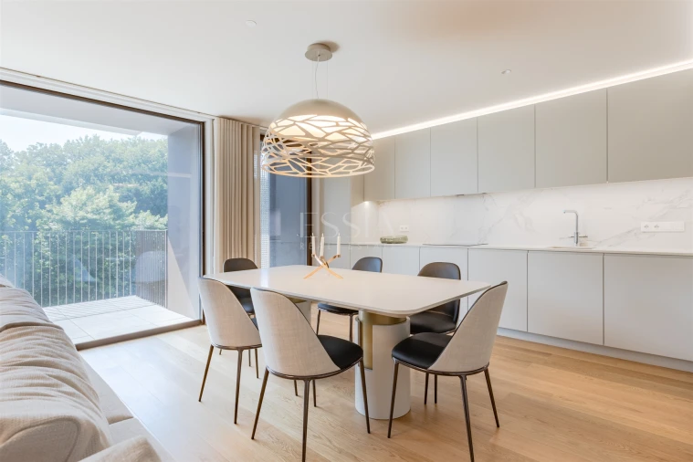 Apartamento T4 para Venda em Santa Marinha e São Pedro da Afurada Foto 9