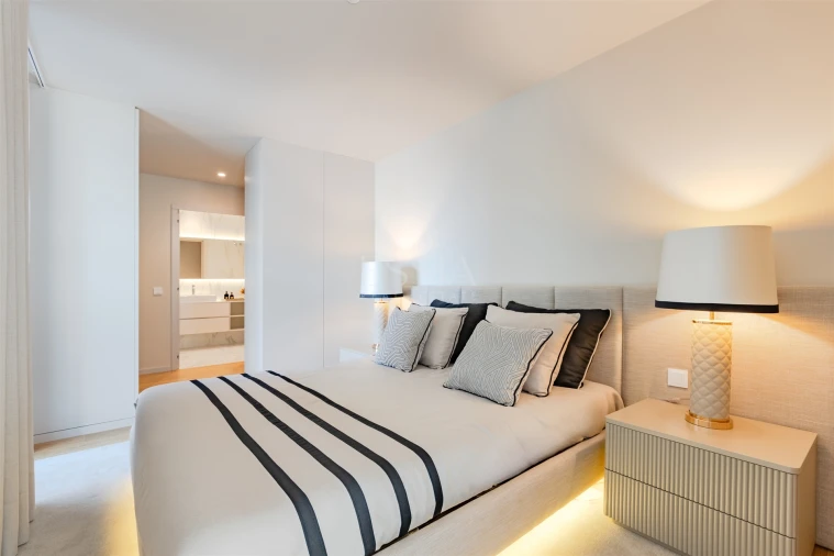 Apartamento T4 para Venda em Santa Marinha e São Pedro da Afurada Foto 30