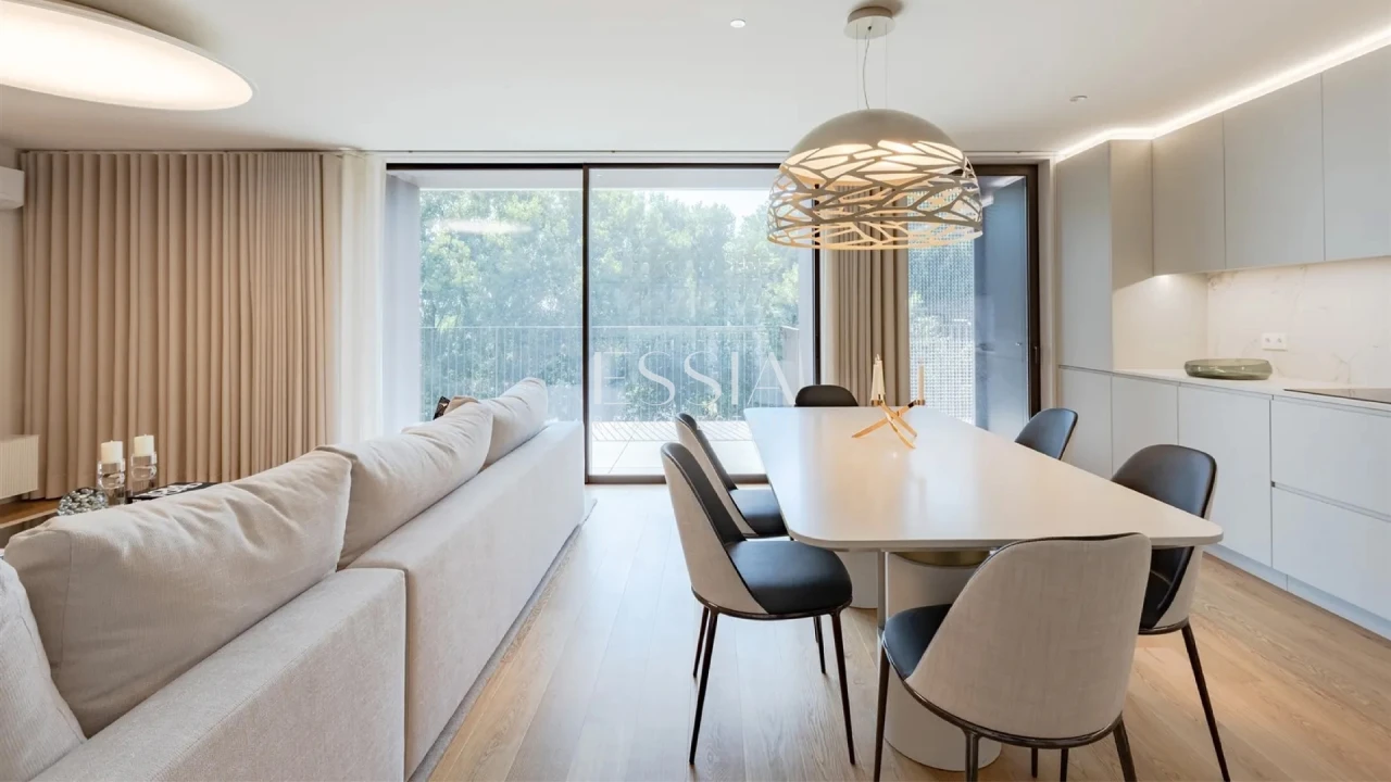 Apartamento T4 para Venda em Santa Marinha e São Pedro da Afurada Foto 6