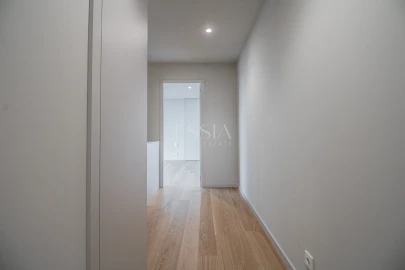 Apartamento T4 para Venda em Santa Marinha e São Pedro da Afurada