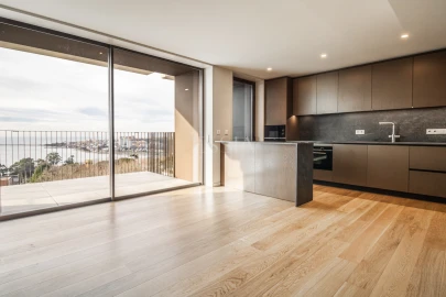 Apartamento T4 para Venda em Santa Marinha e São Pedro da Afurada