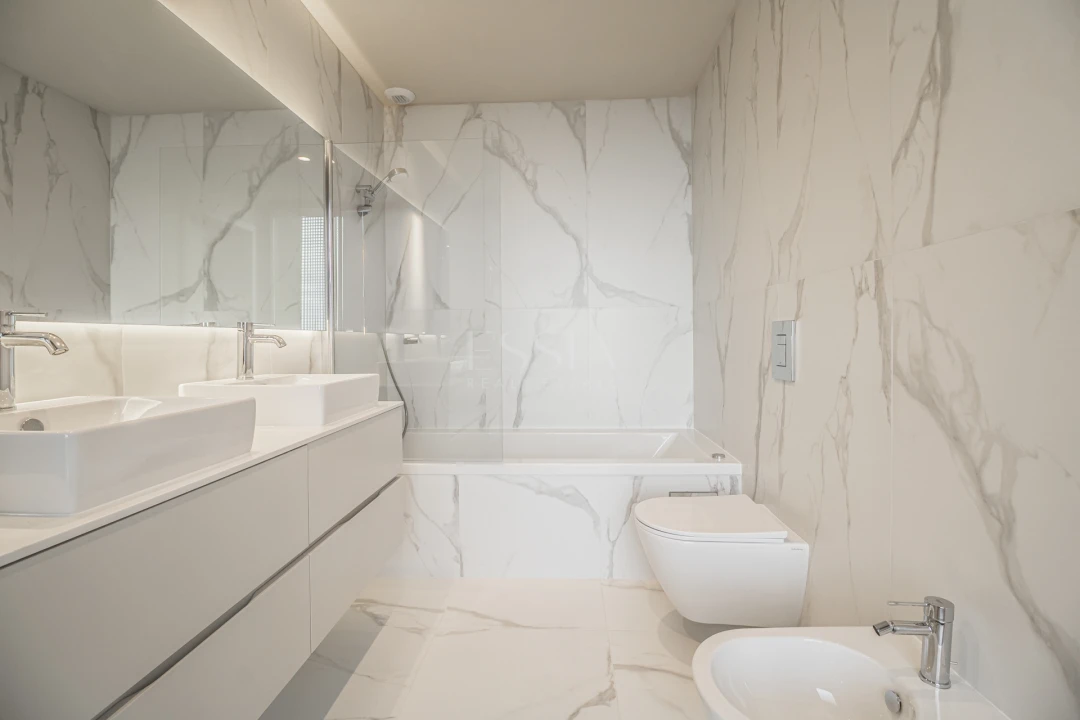 Apartamento T4 para Venda em Santa Marinha e São Pedro da Afurada Foto 29