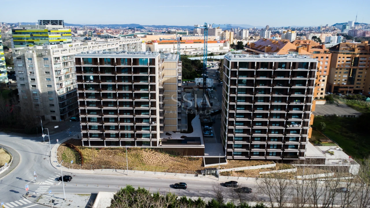 Apartamento T4 para Venda em Santa Marinha e São Pedro da Afurada Foto 40