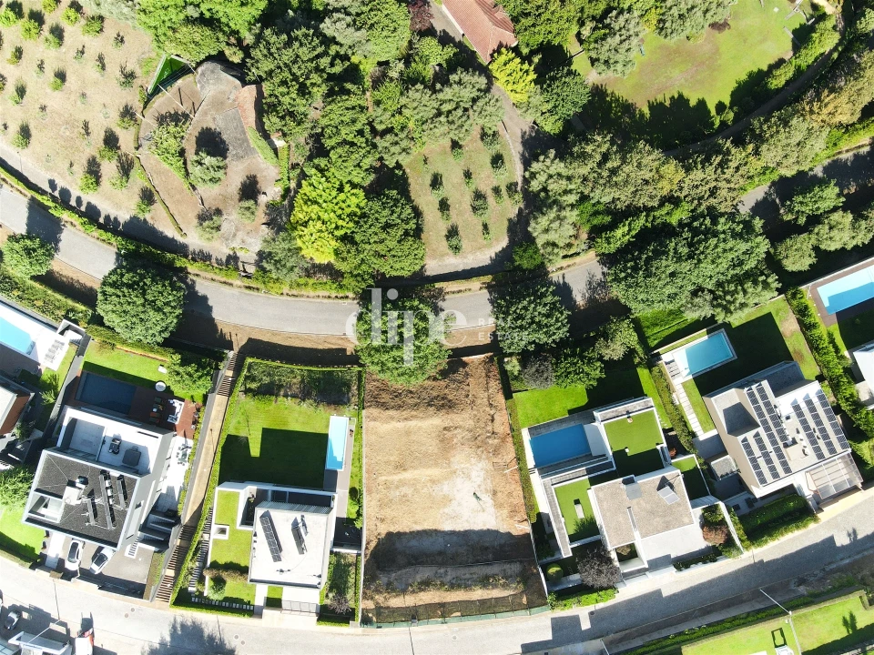 Terreno para Venda em Urgezes Foto 14