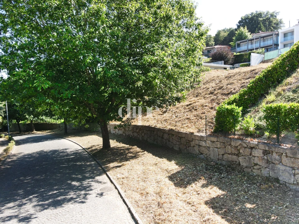Terreno para Venda em Urgezes Foto 12