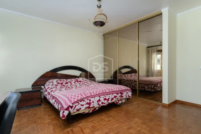 Prédio para Venda em Santo Antonio dos Olivais