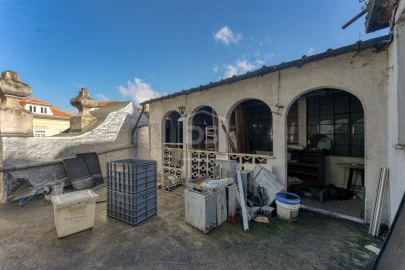 Prédio para Venda em Santo Antonio dos Olivais